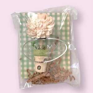 Flower in pot magnet